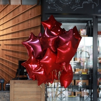 Облако шаров в форме звезд